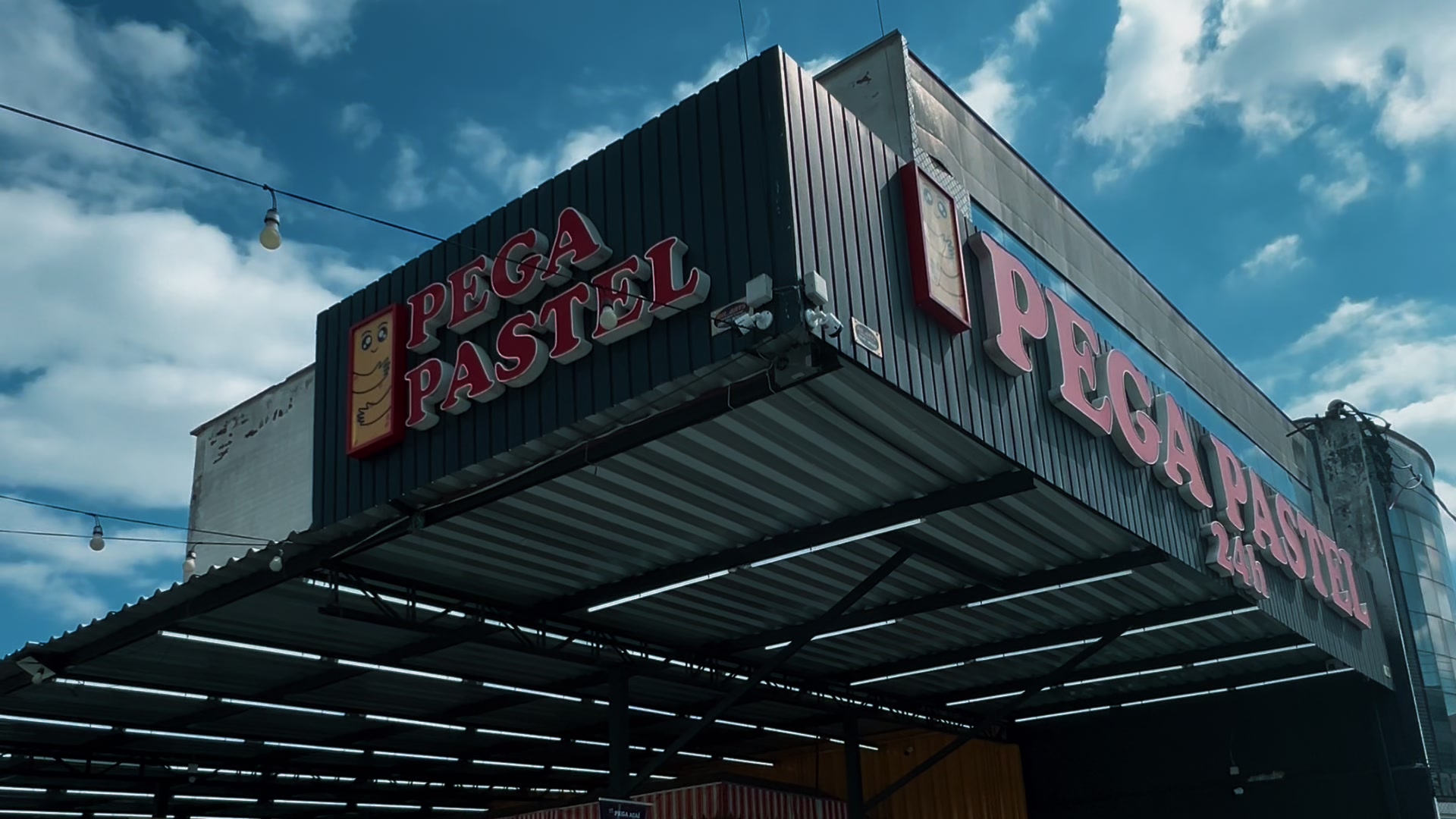 Fachada da unidade Pega Pastel